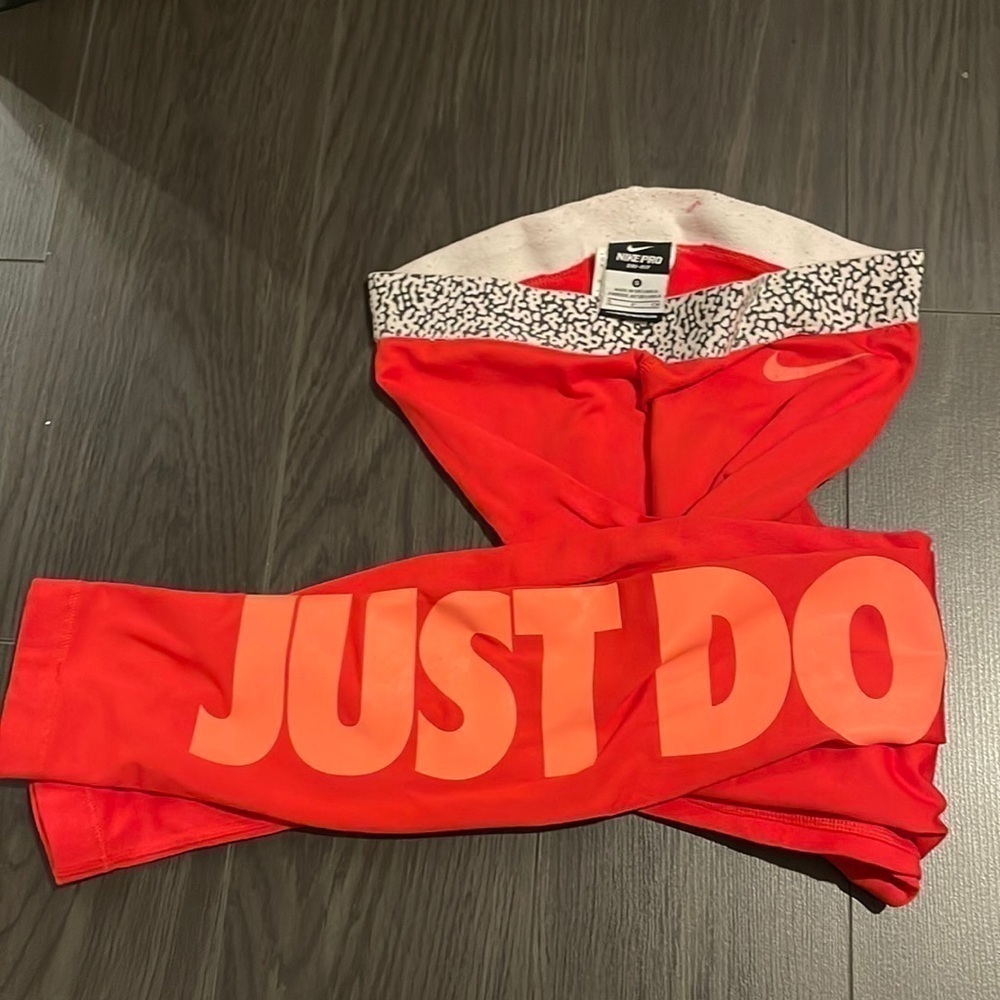 NIKE Dri Fit Leggings